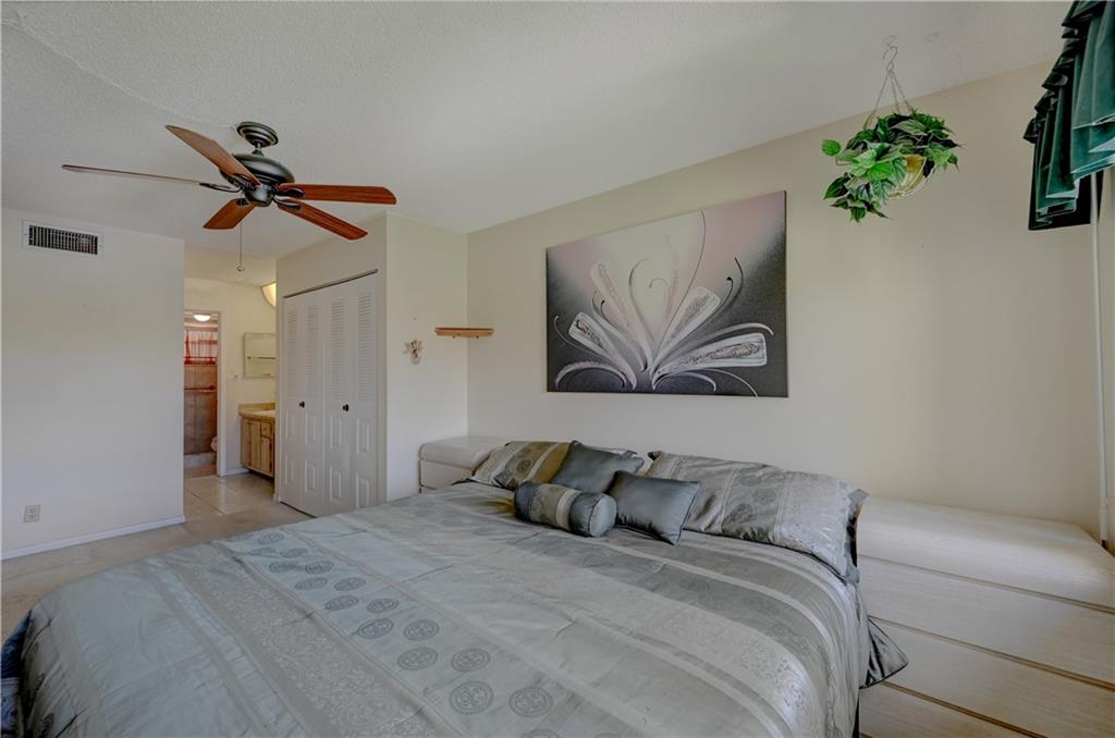 Royal Park Gardens - Residential