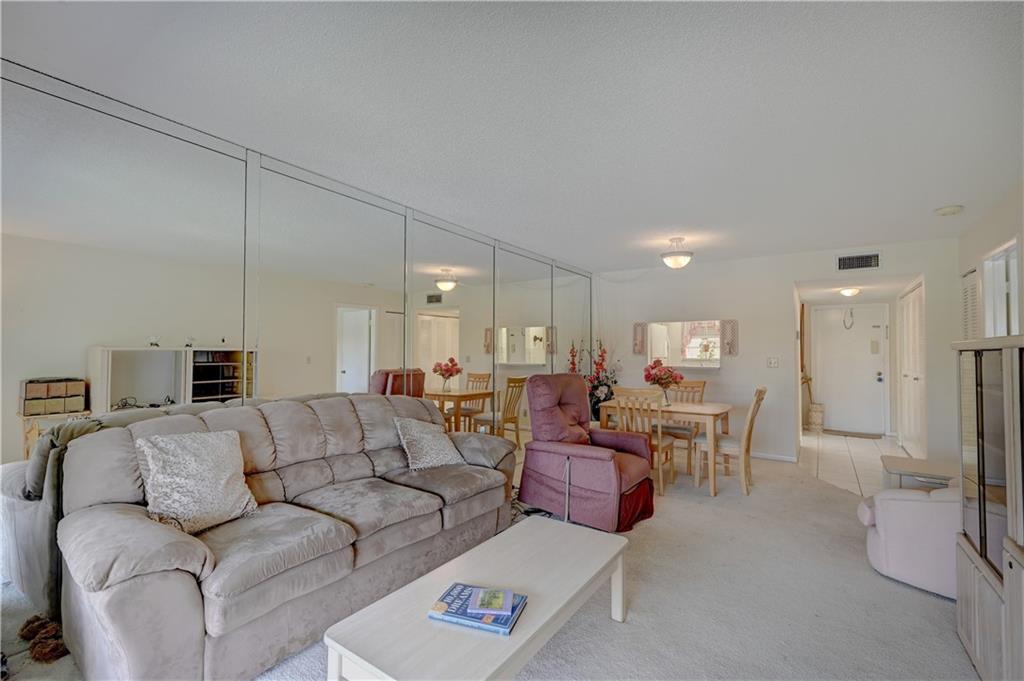 Royal Park Gardens - Residential