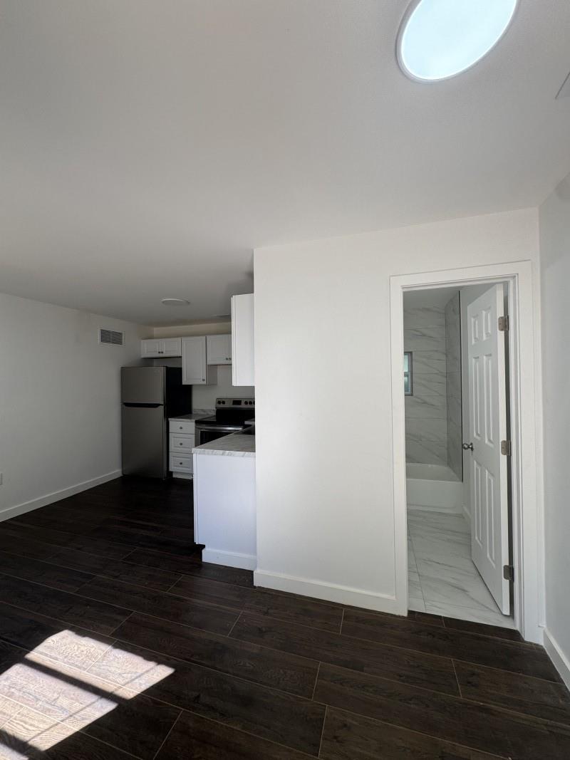 Bellcamp Manor - Residential Lease