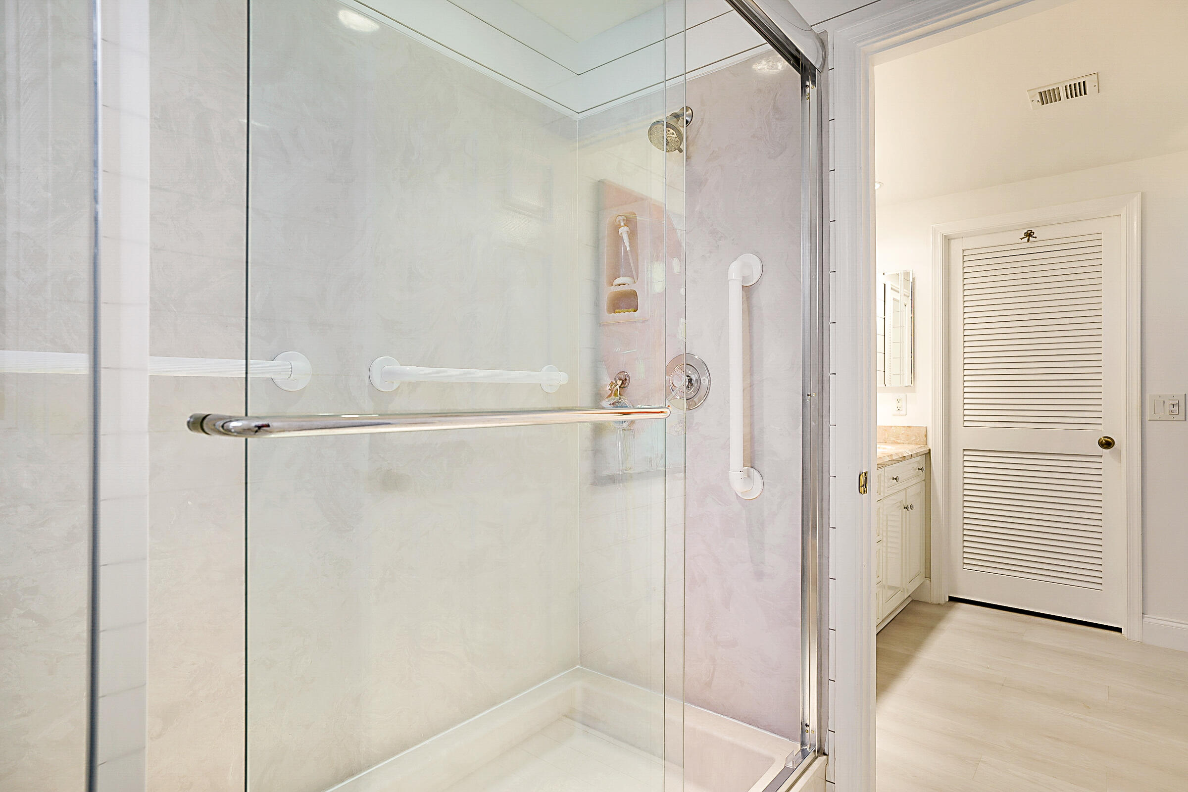 WEST BAY AT JONATHANS LANDING CONDO - Residential