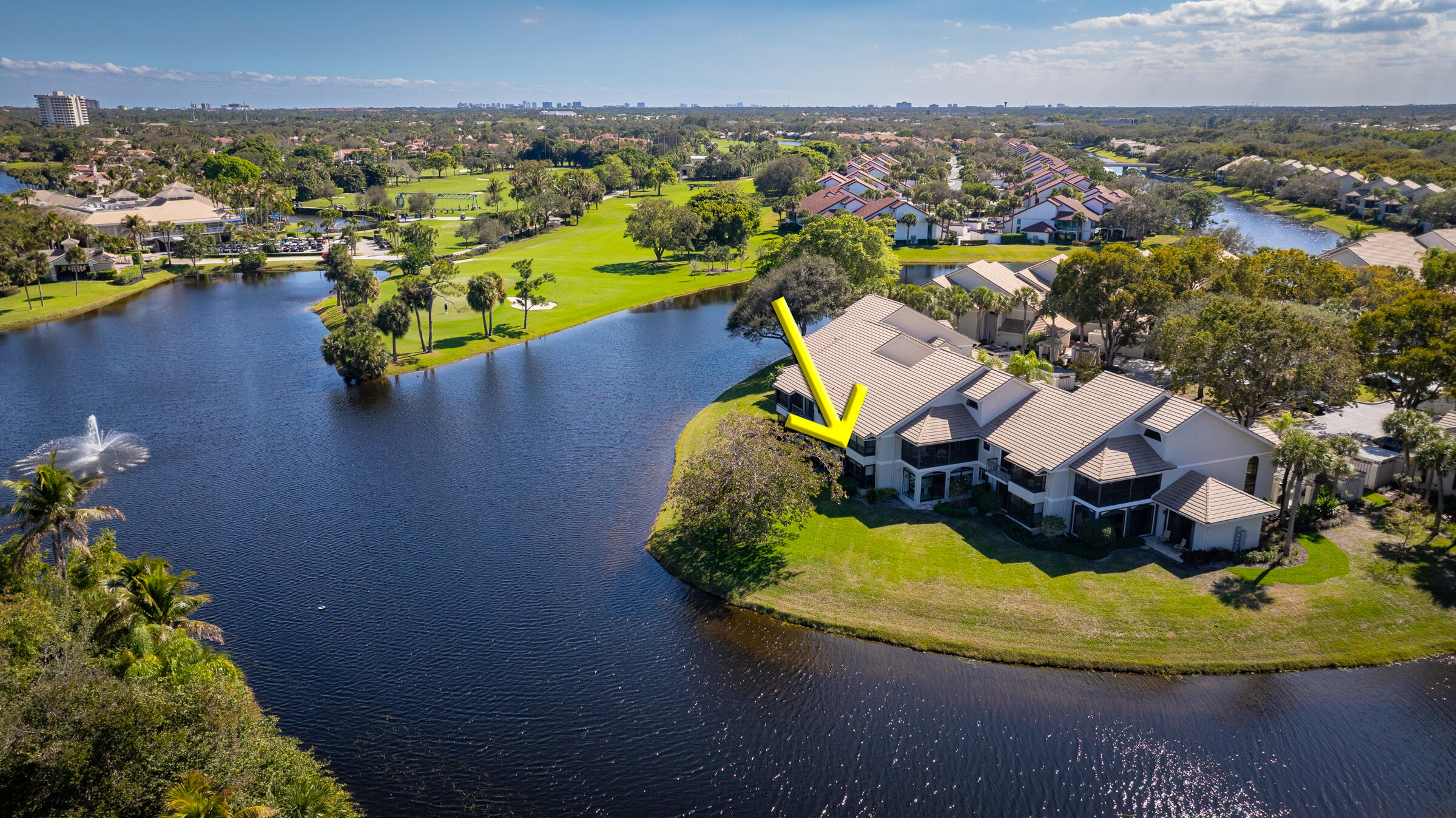 WEST BAY AT JONATHANS LANDING CONDO - Residential