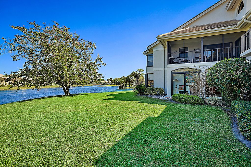 Photo of 3881 Back Bay Drive #118, Jupiter, FL 33477 (MLS # B26015322)