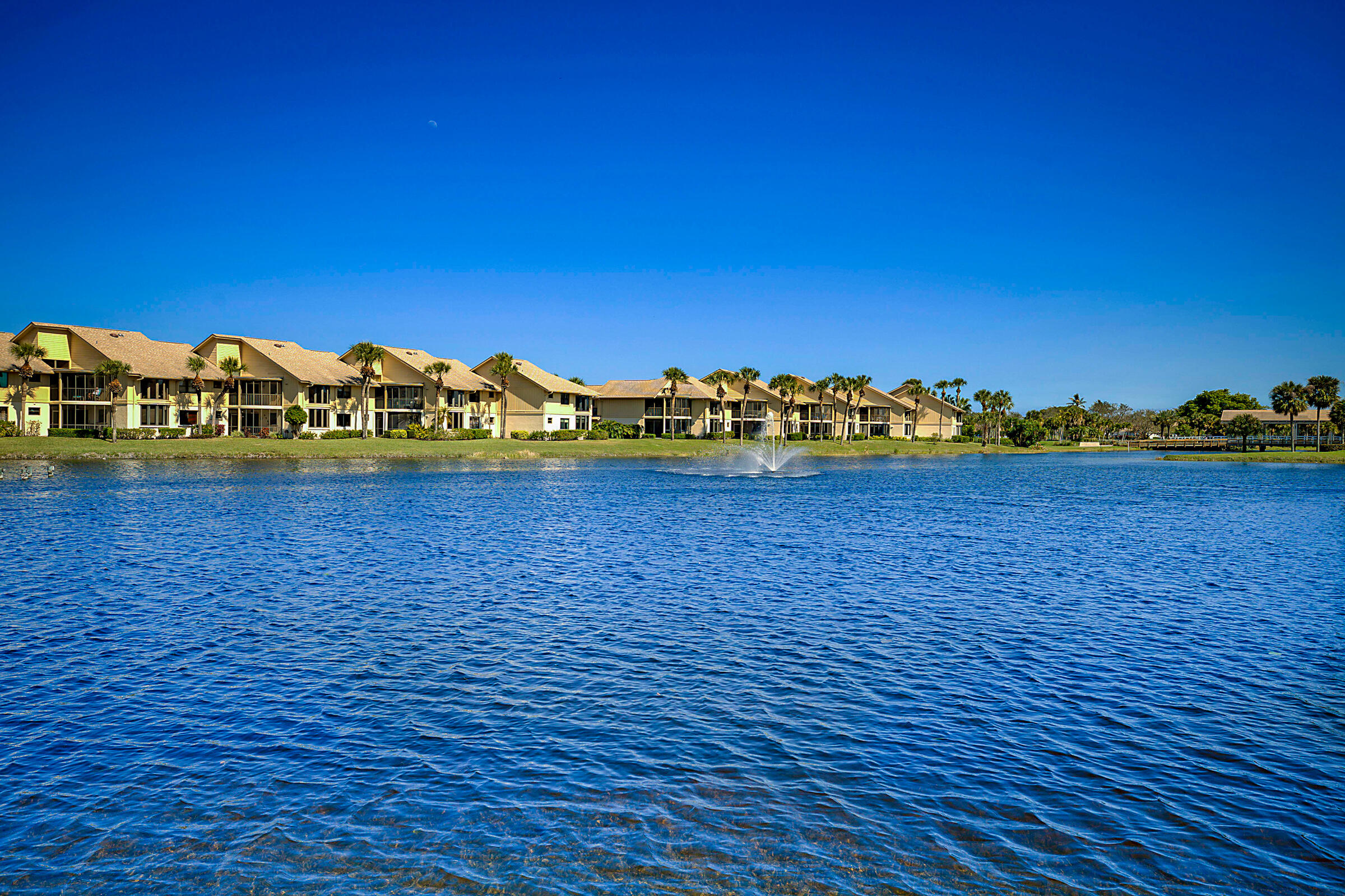 WEST BAY AT JONATHANS LANDING CONDO - Residential