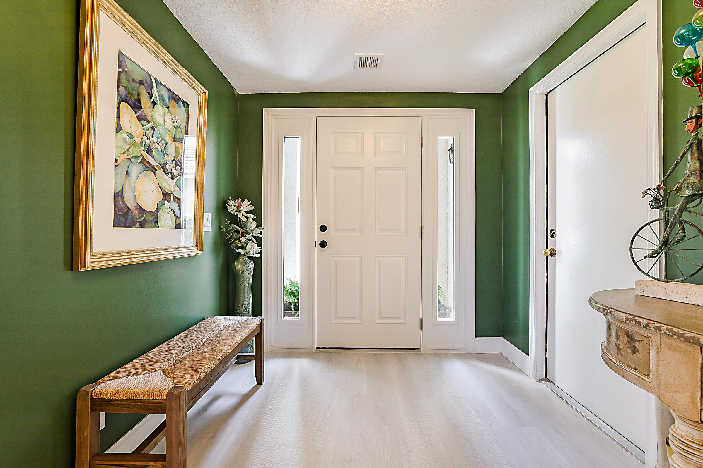 WEST BAY AT JONATHANS LANDING CONDO - Residential