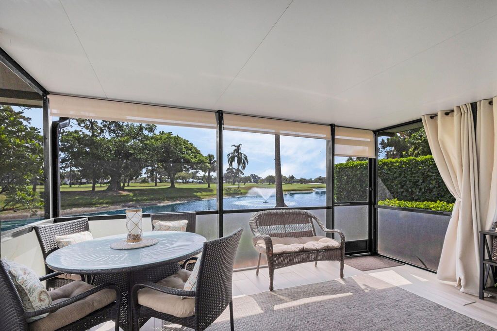 Photo of 13162 Touchstone Place, Palm Beach Gardens, FL 33418 (MLS # R11090652)