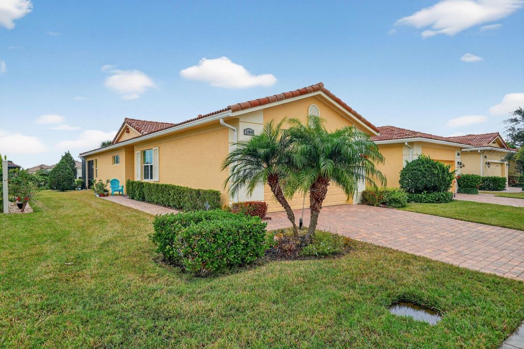 Photo of 21044 SW Modena Way, Port Saint Lucie, FL 34986 (MLS # F10540078)