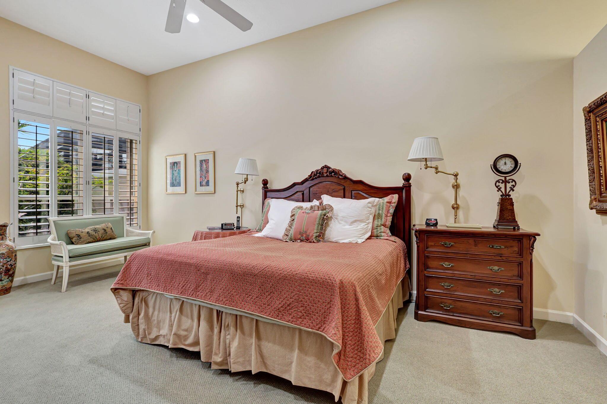 IBIS GOLF AND COUNTRY CLU - Residential Lease