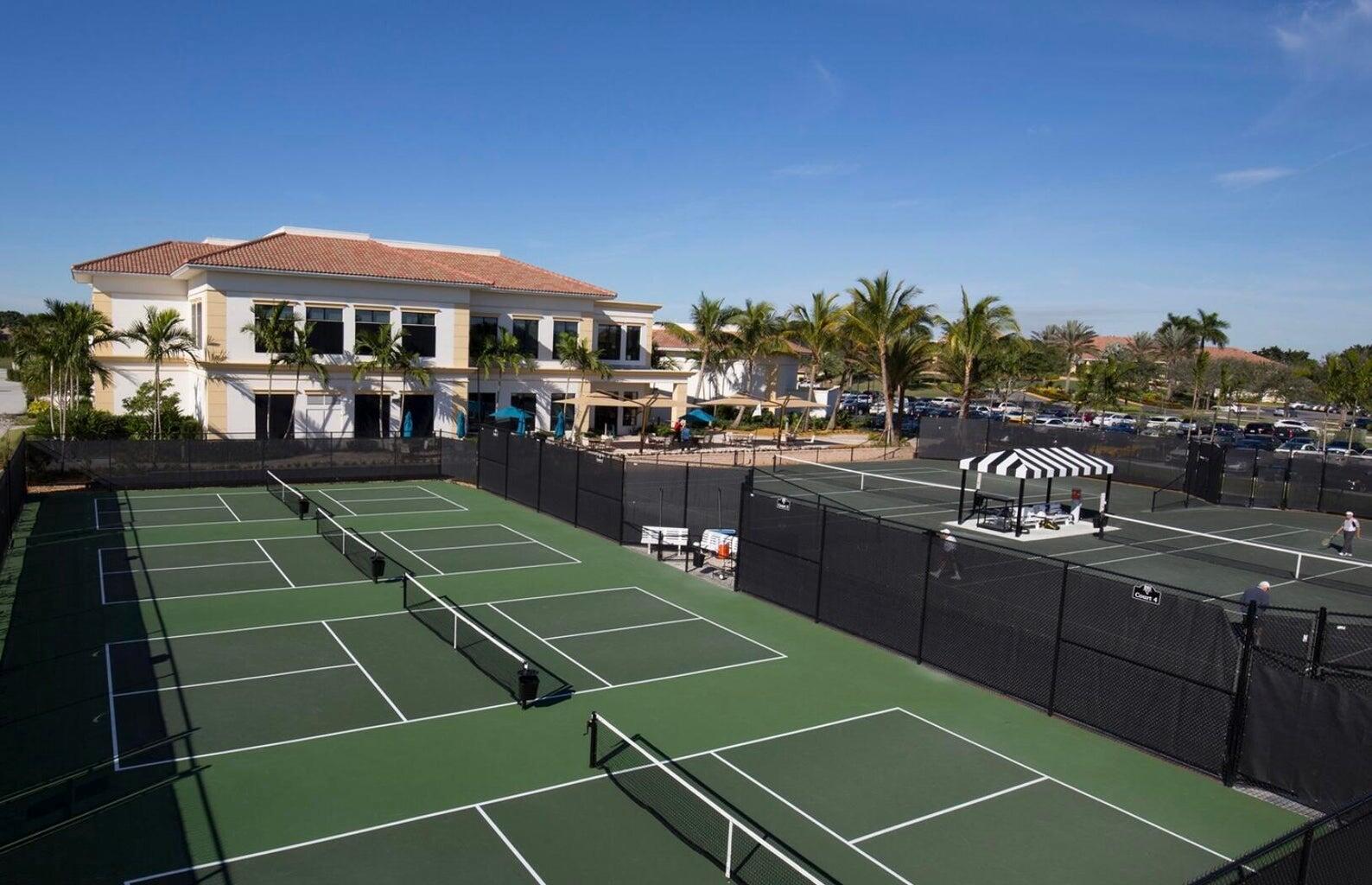 IBIS GOLF AND COUNTRY CLU - Residential Lease