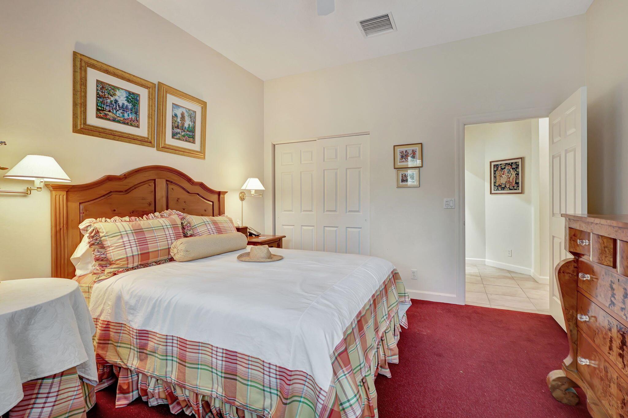 IBIS GOLF AND COUNTRY CLU - Residential Lease