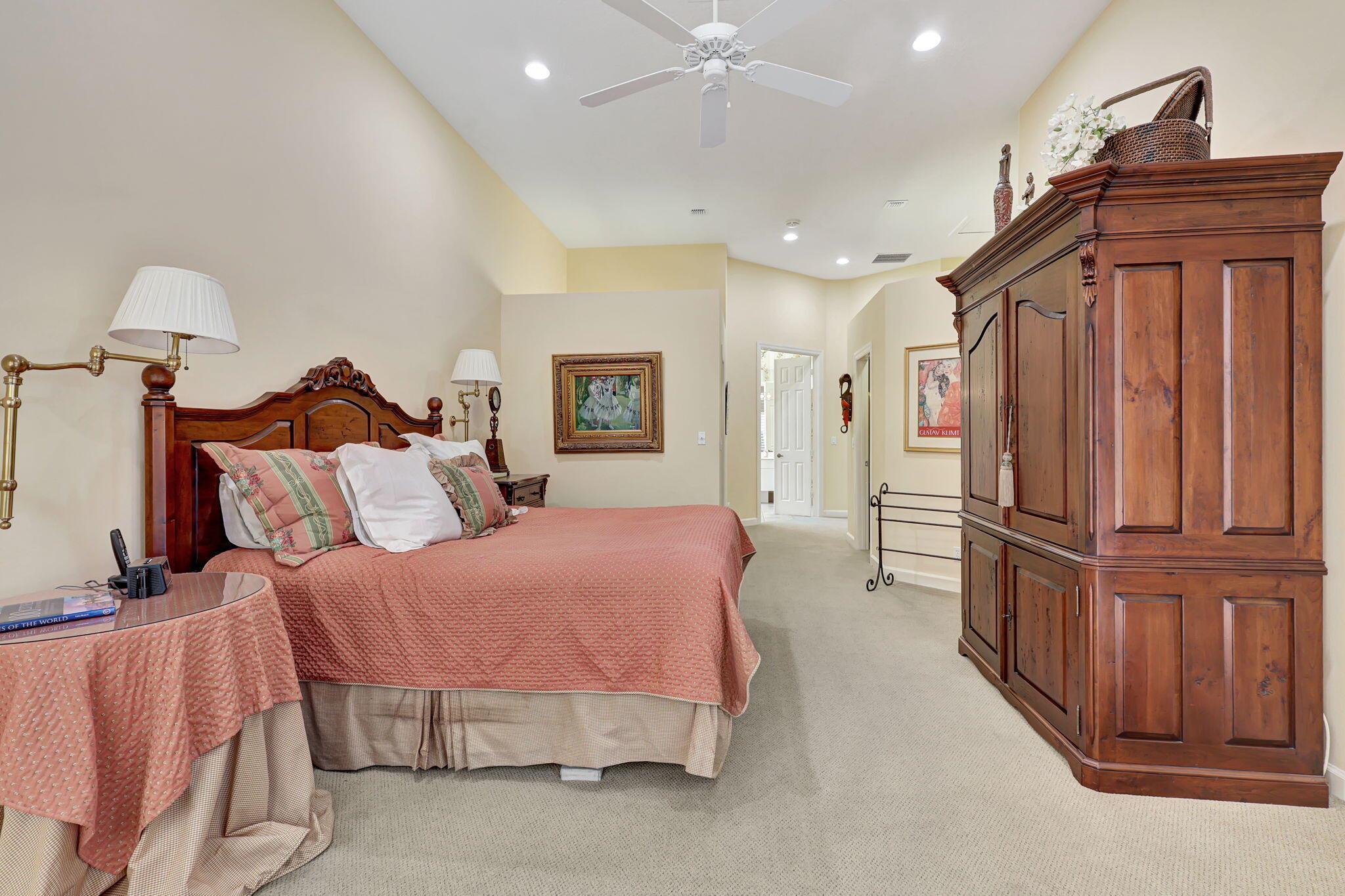 IBIS GOLF AND COUNTRY CLU - Residential Lease
