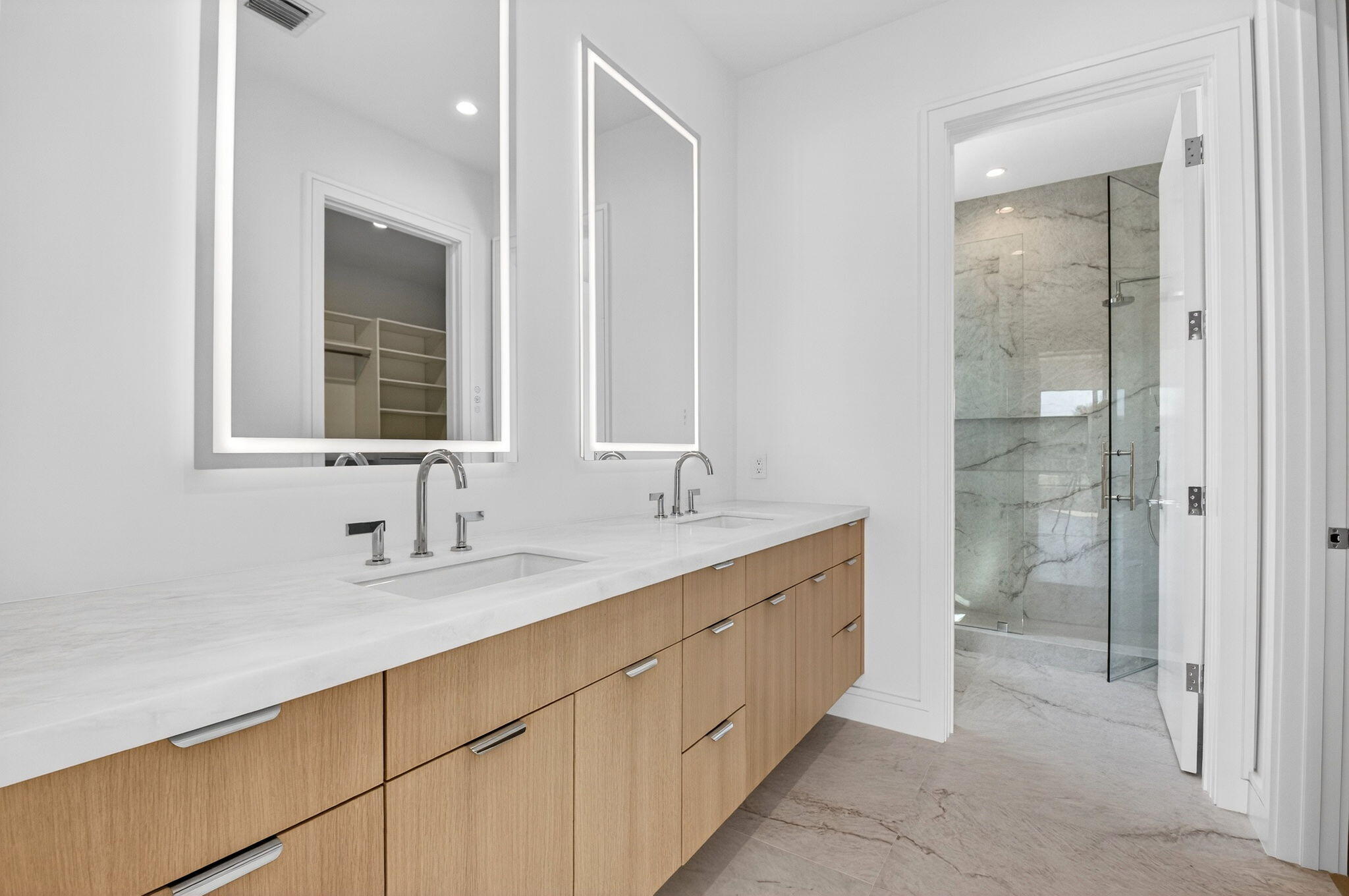 ST ANDREWS COUNTRY CLUB - Residential