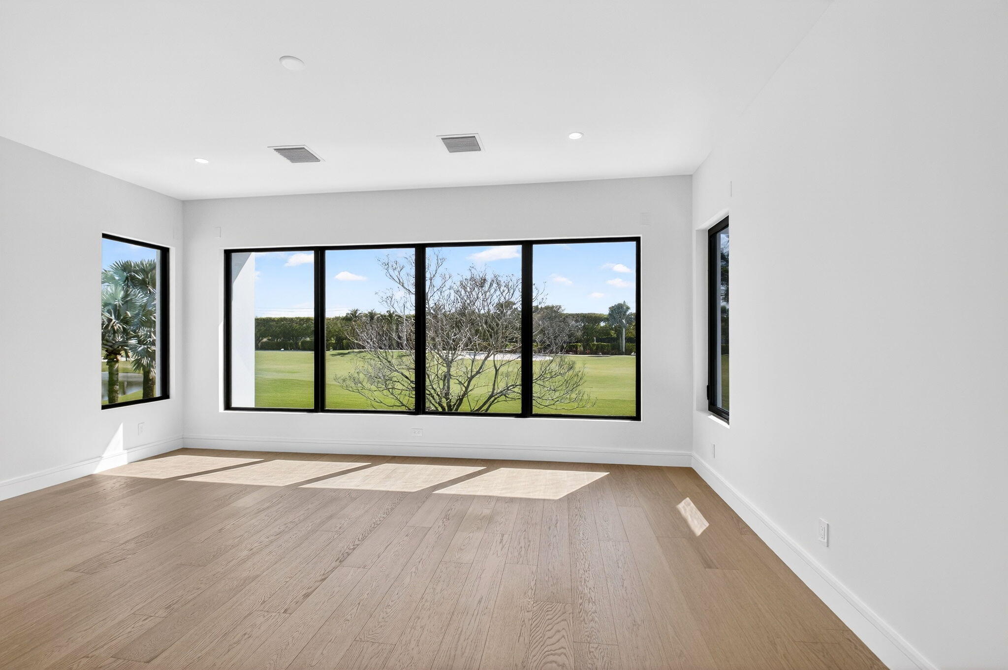 ST ANDREWS COUNTRY CLUB - Residential