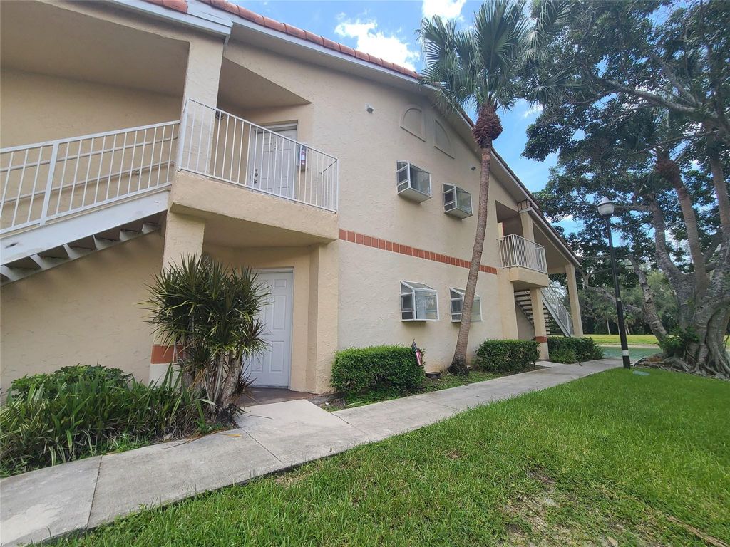 Photo of 3330 Pinewalk Drive #1617, Margate, FL 33063 (MLS # F10454345)