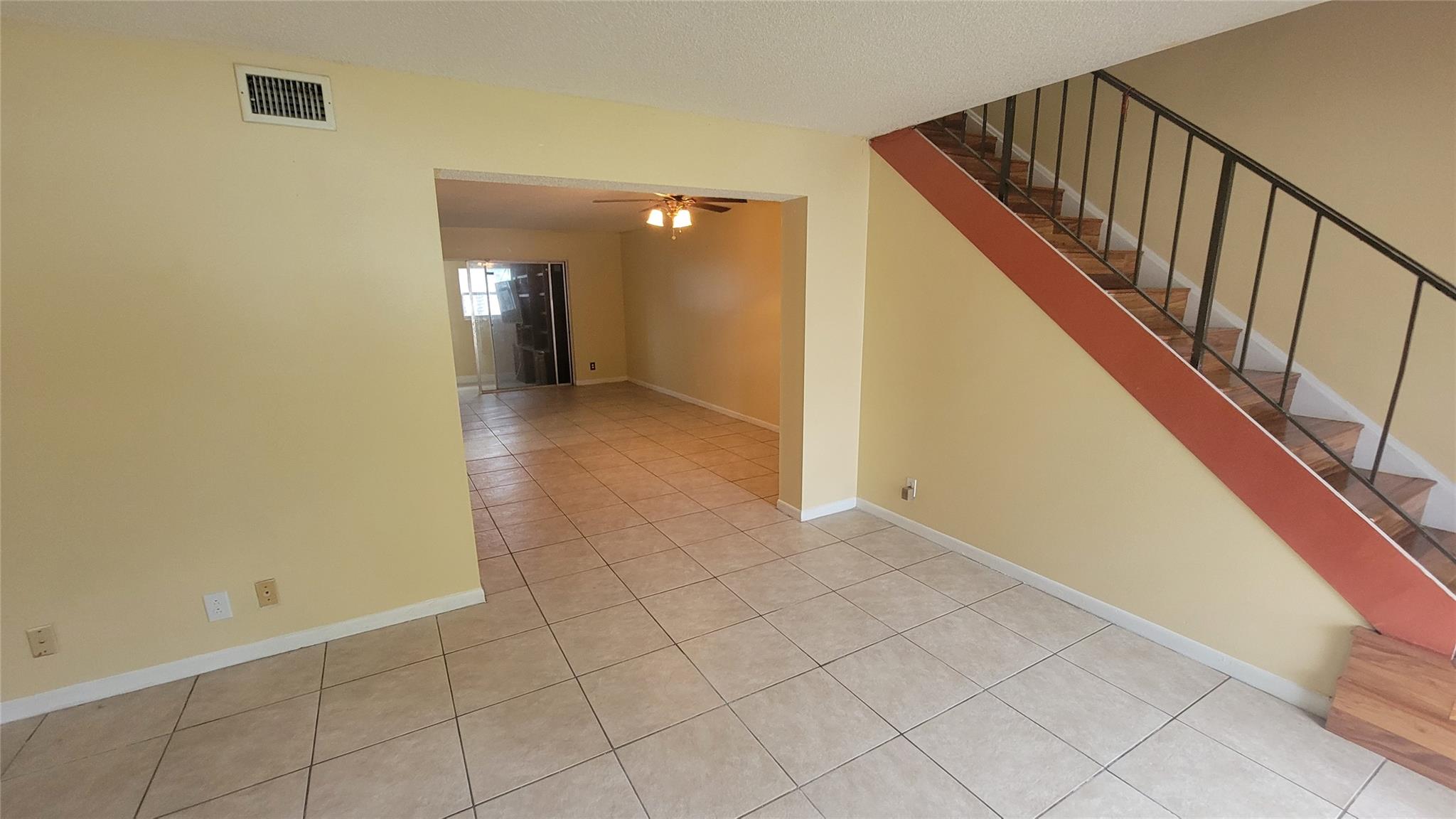 TOWNHOMES OF ORIOLE - Residential