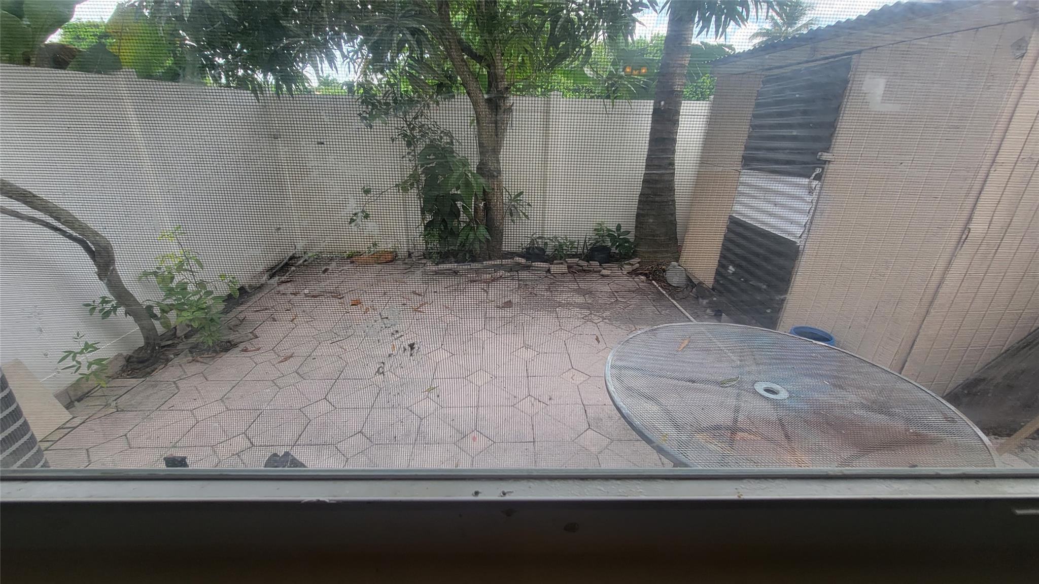 TOWNHOMES OF ORIOLE - Residential