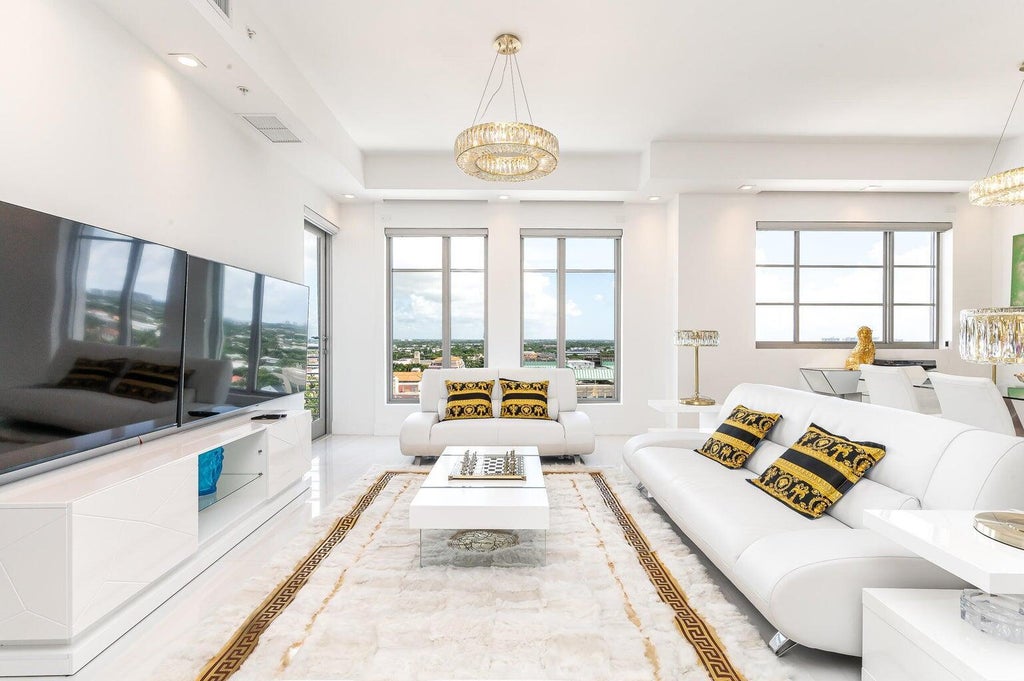Photo of 155 E BOCA RATON Road #PH3, Boca Raton, FL 33432 (MLS # B26081371)