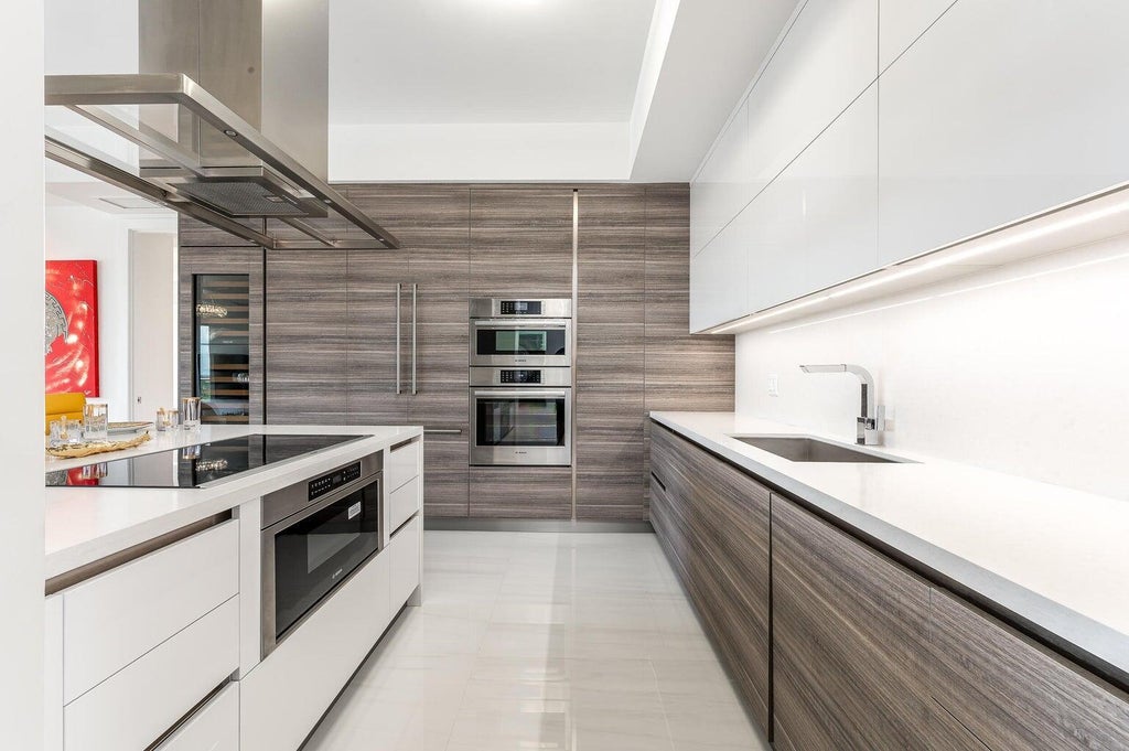Photo of 155 E BOCA RATON Road #PH3, Boca Raton, FL 33432 (MLS # B26081371)
