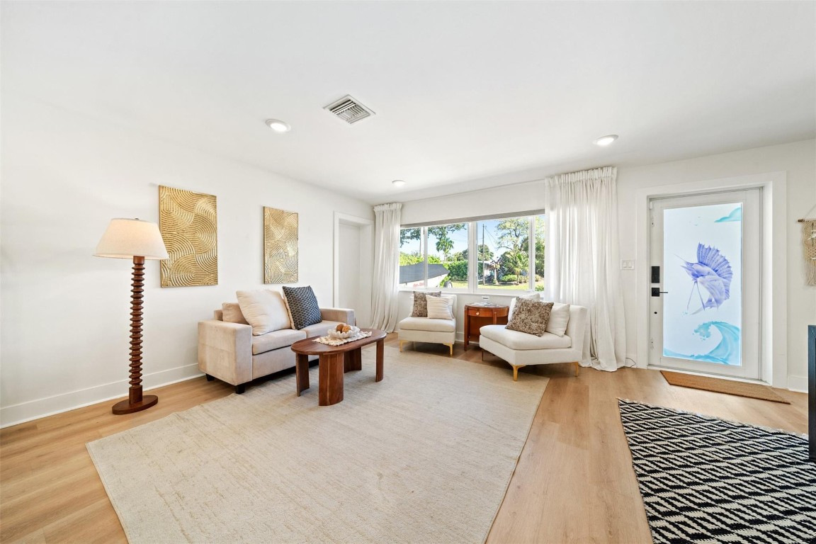 LAUDERDALE ISLES NO 2-BLK 7 - Residential