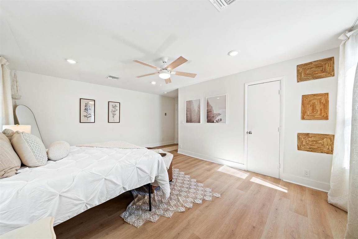 LAUDERDALE ISLES NO 2-BLK 7 - Residential