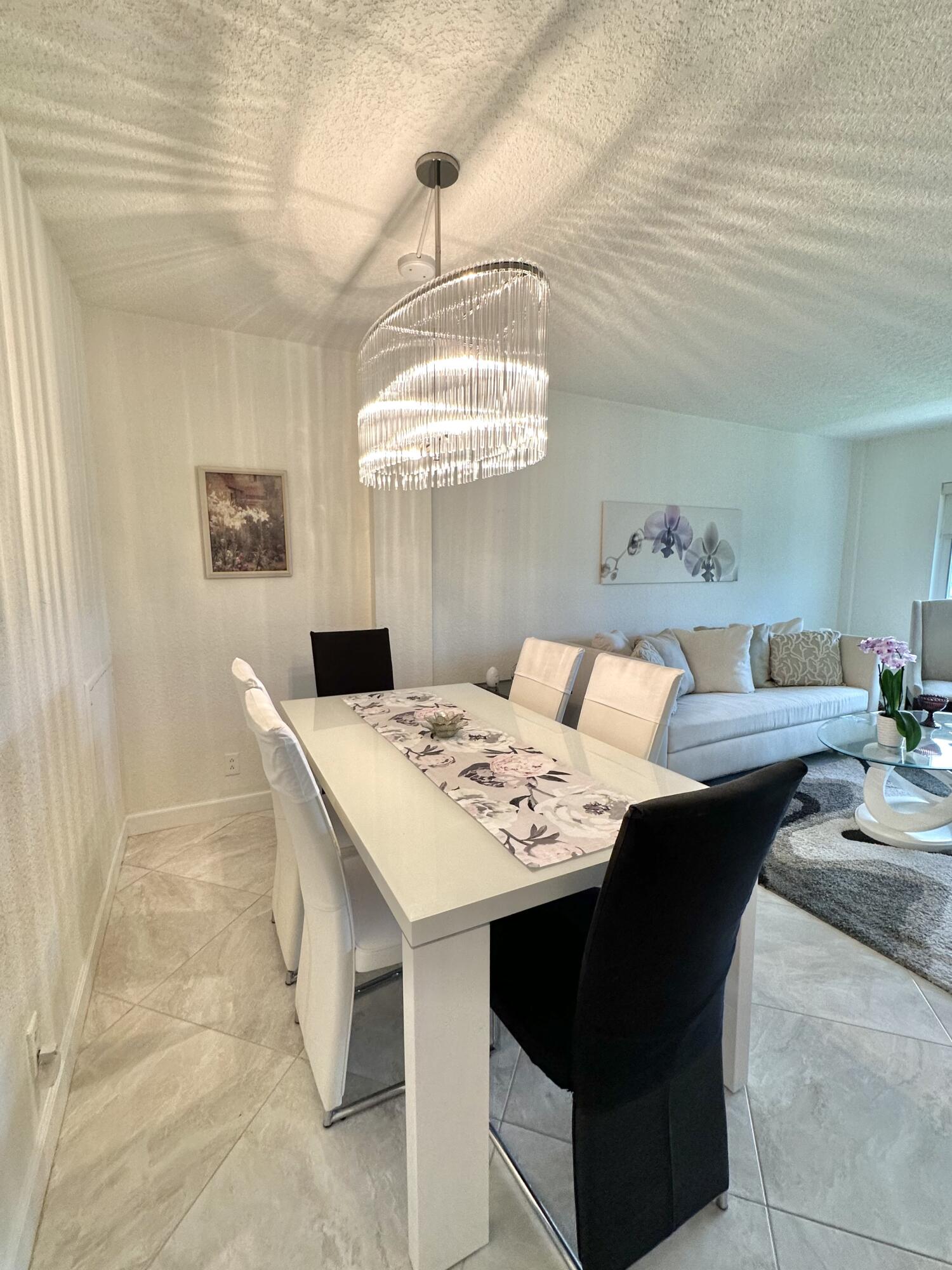 LAKE CLARKE GARDENS - Residential