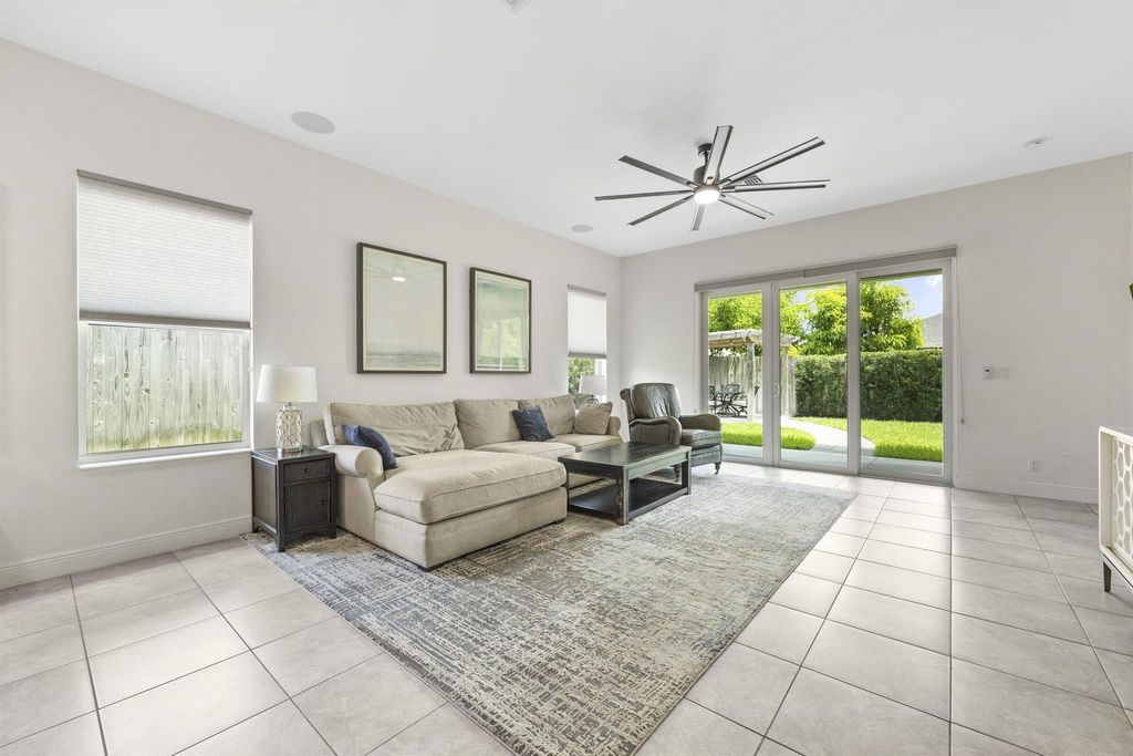 Photo of 6943 Mitchell Street, Jupiter, FL 33458 (MLS # R10994517)