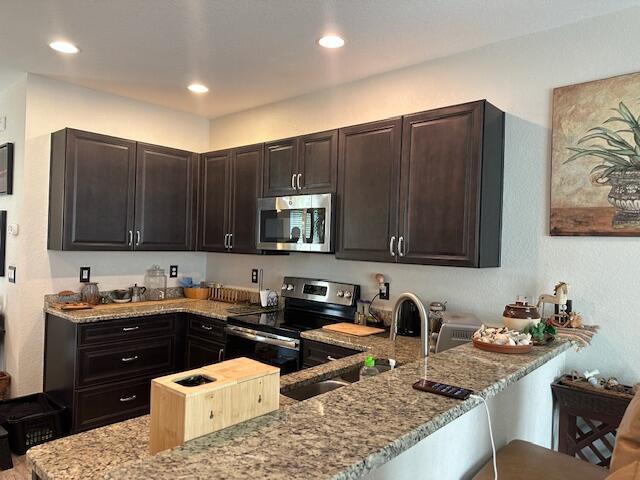 RIVER PLACE ON THE ST LUC - Residential