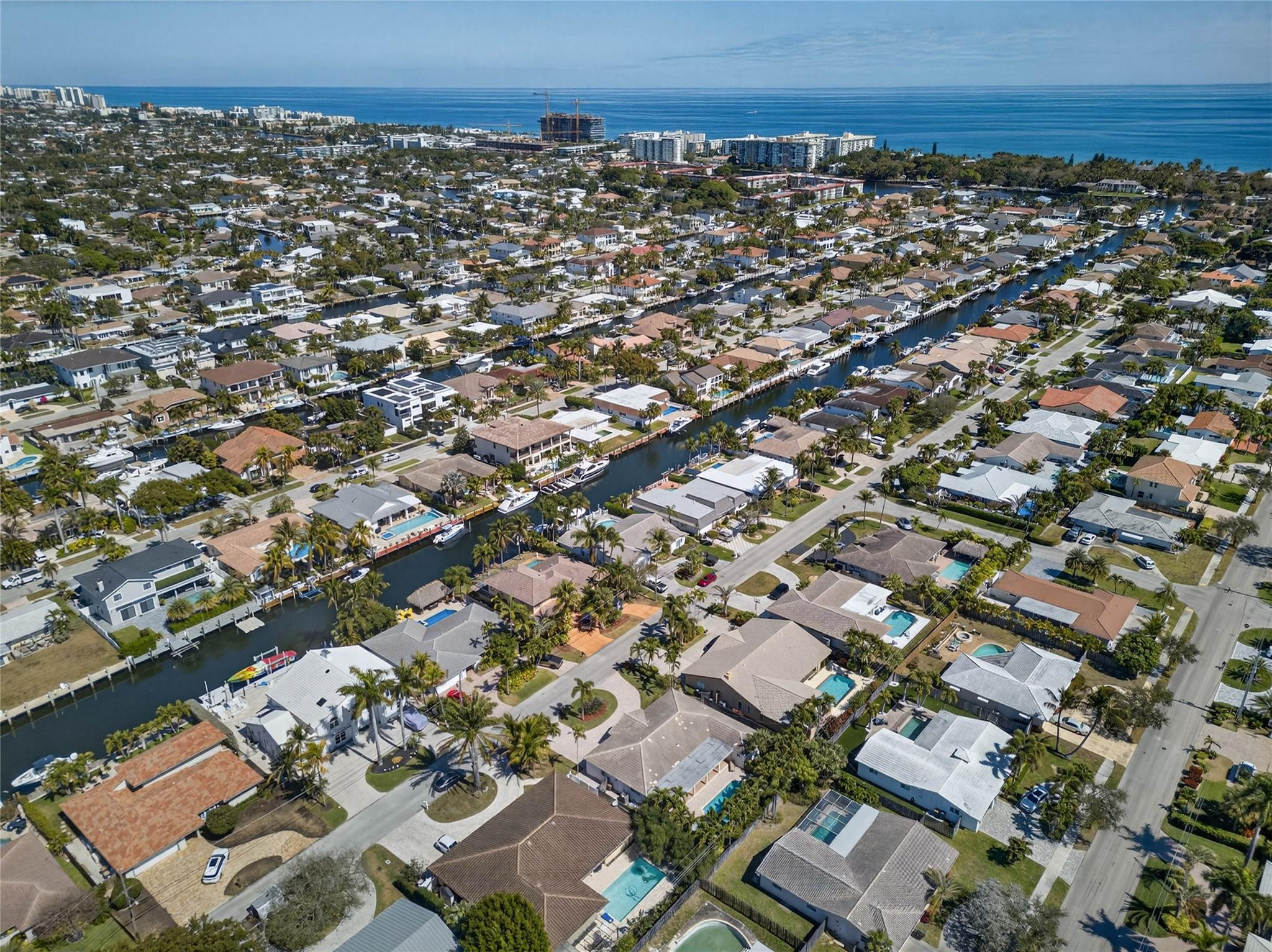 CORAL KEY VILLAS 8TH SEC - Residential