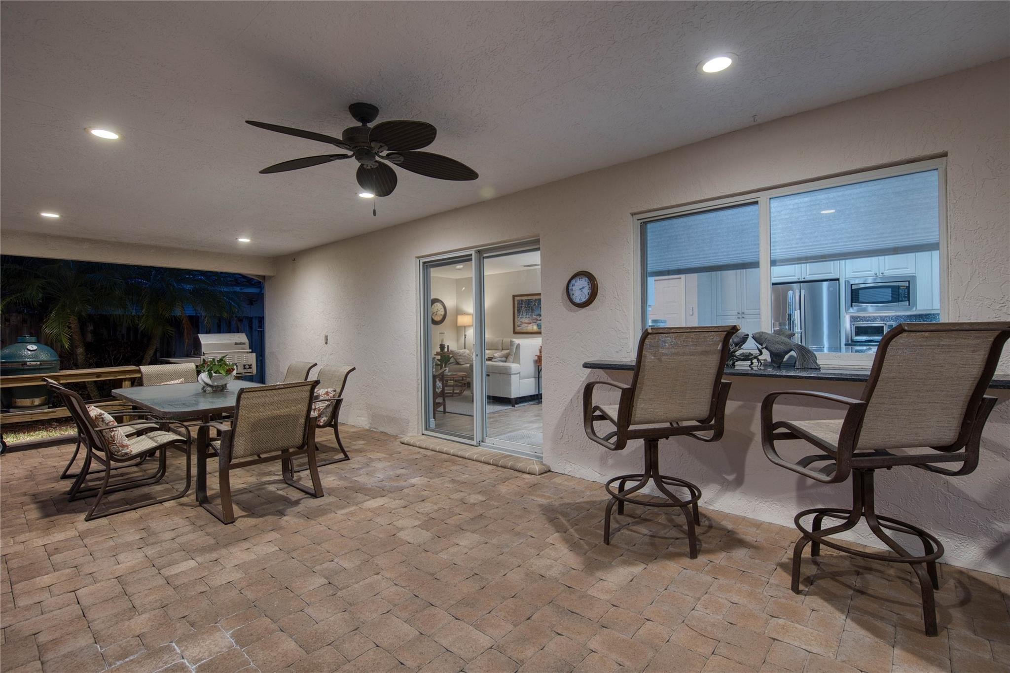 CORAL KEY VILLAS 8TH SEC - Residential