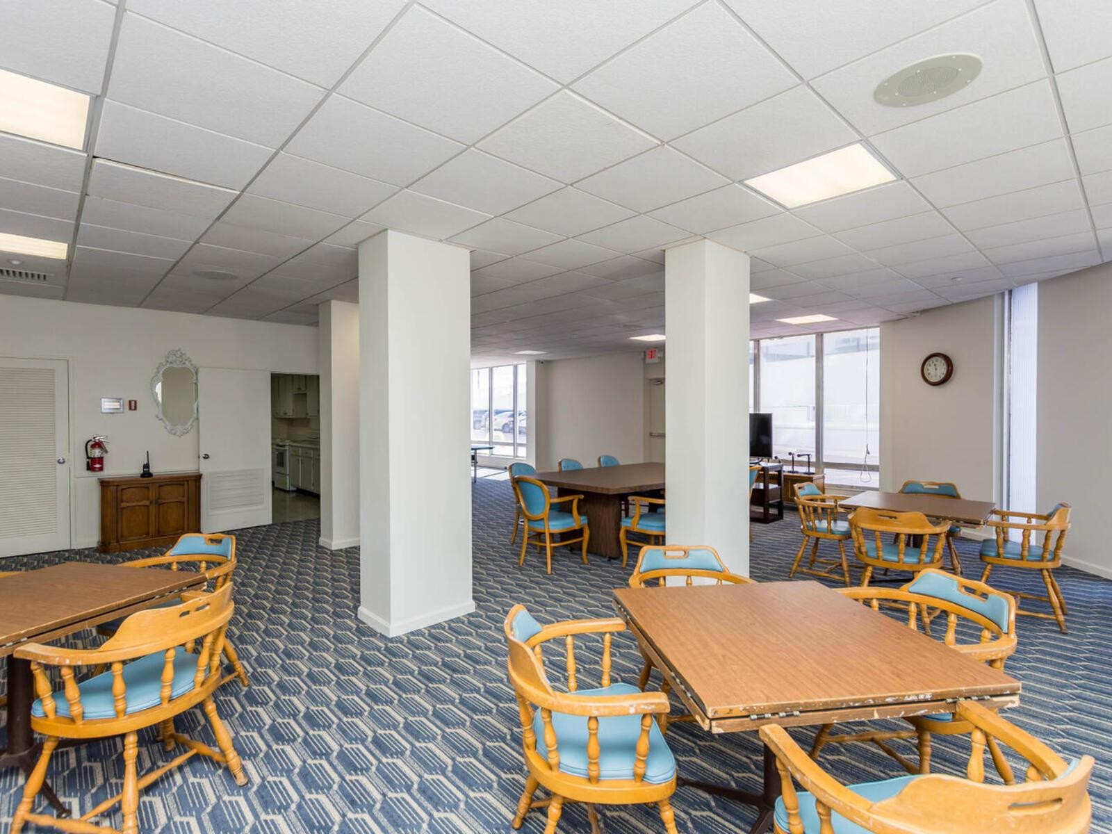 THE COMMODORE - Residential