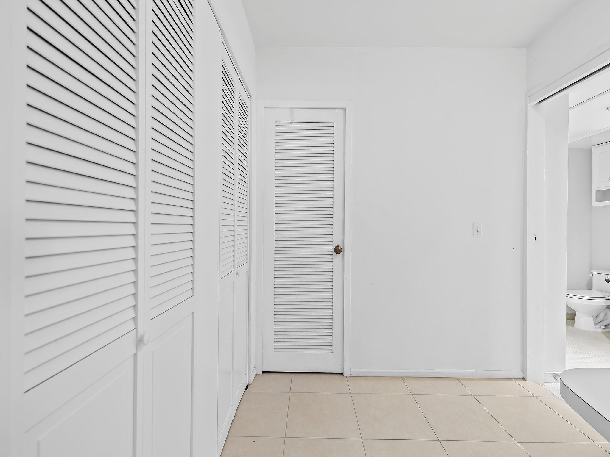 THE COMMODORE - Residential