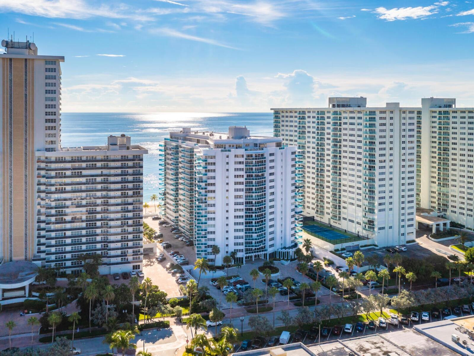 3430 Galt Ocean Drive 609