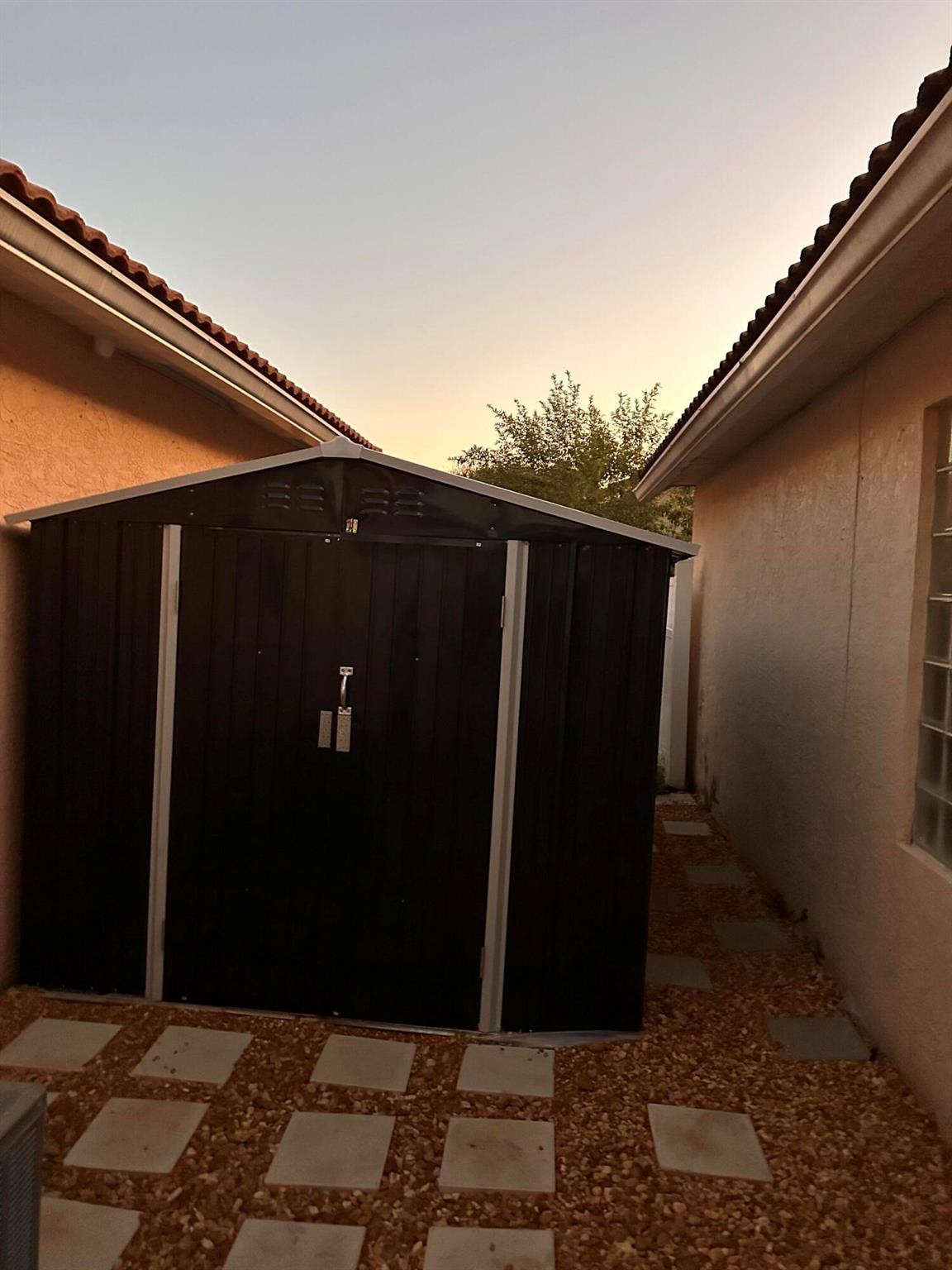 PRINCETON PLACE AT GABLES - Residential