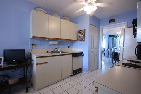 Tiny photo for 6768 N 10th Avenue N #303, Lake Worth, FL 33467 (MLS # B26011550)
