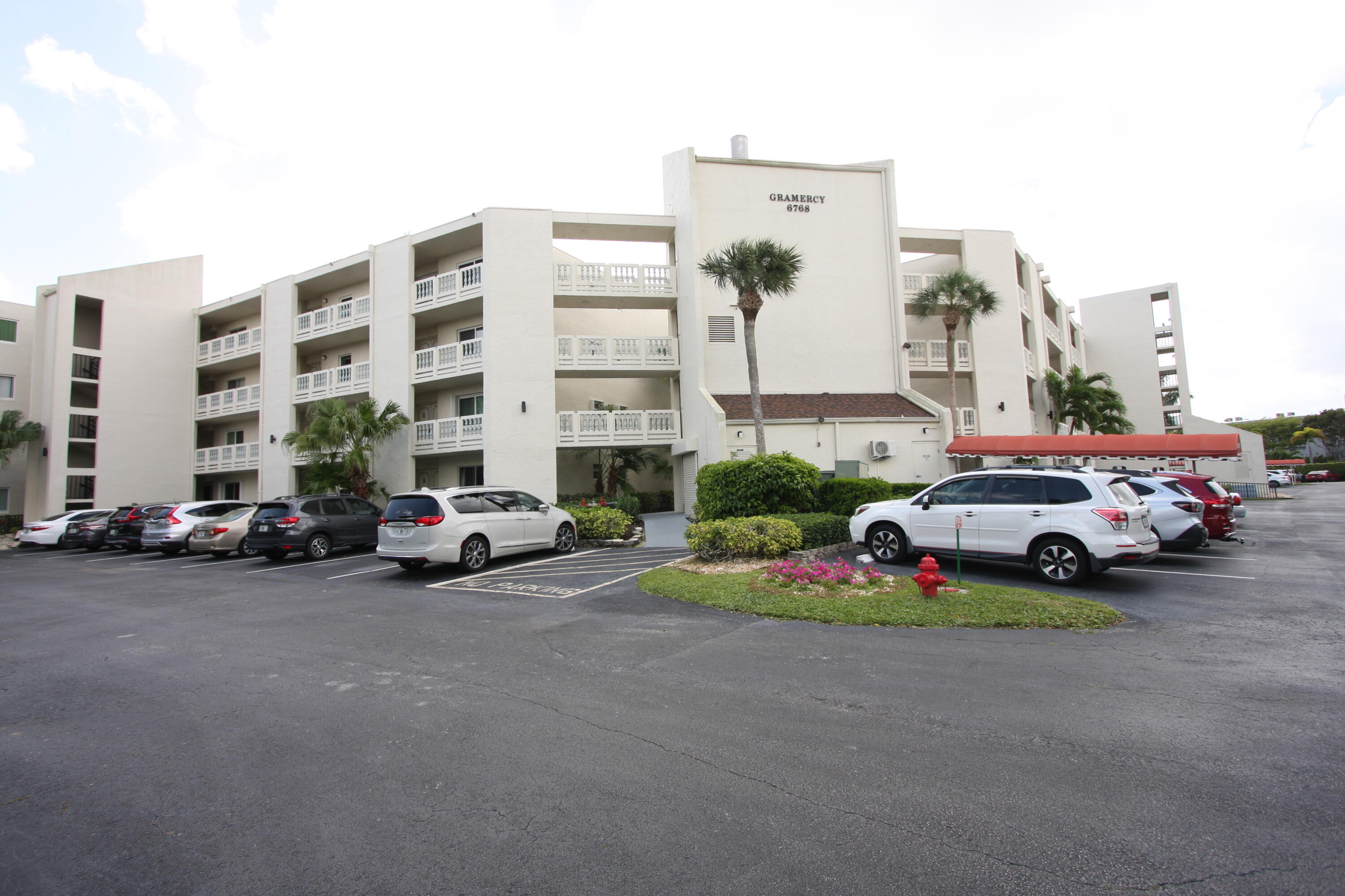 GRAMERCY AT POINCIANA CONDO - Residential