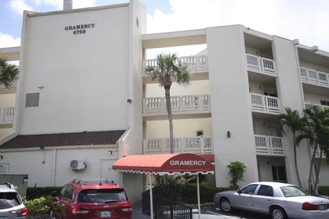 Tiny photo for 6768 N 10th Avenue N #303, Lake Worth, FL 33467 (MLS # B26011550)