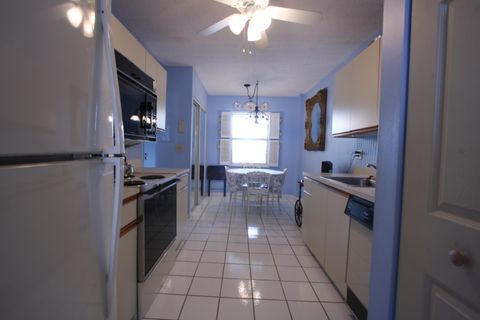 Tiny photo for 6768 N 10th Avenue N #303, Lake Worth, FL 33467 (MLS # B26011550)