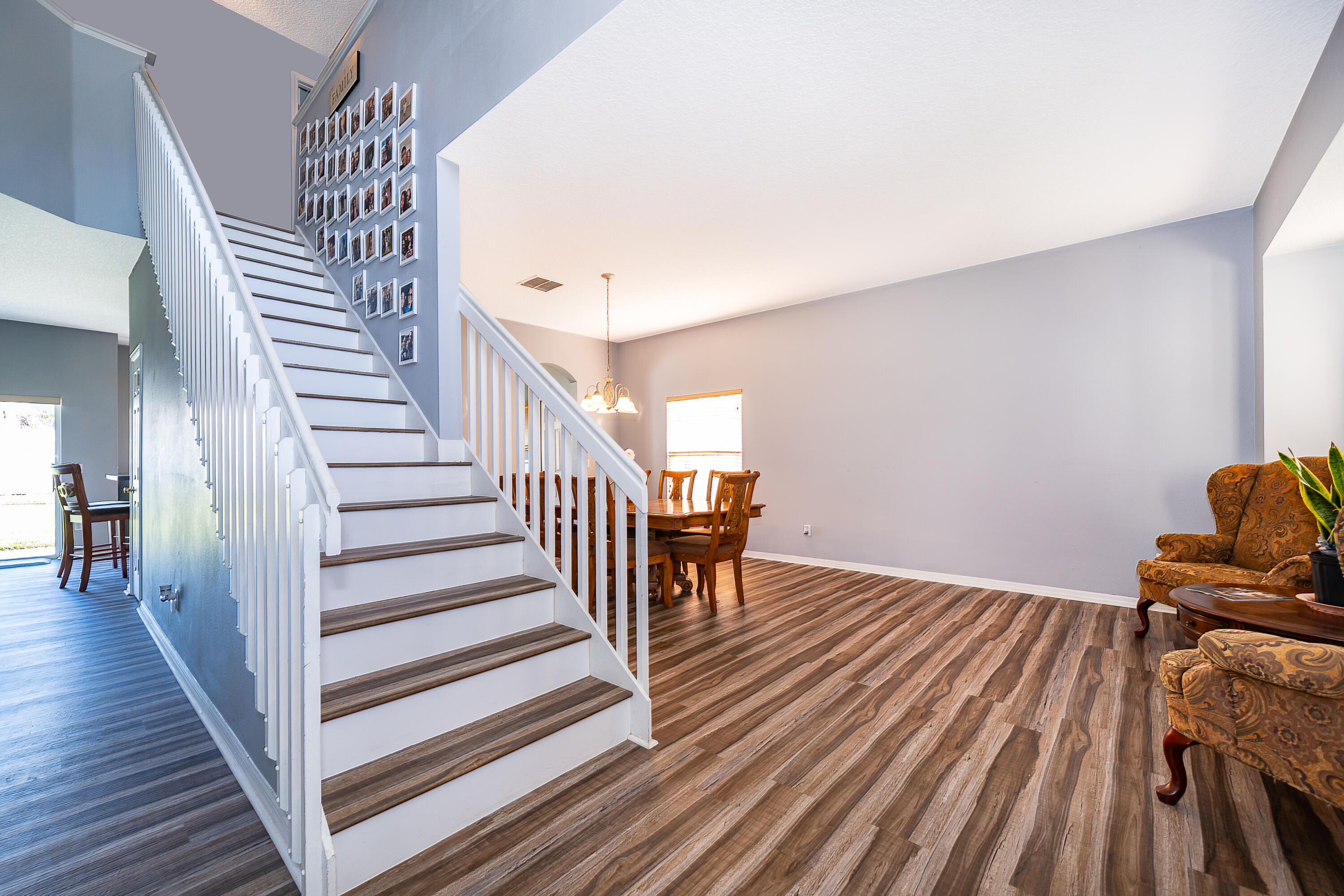 2591 Dover Glen Circle