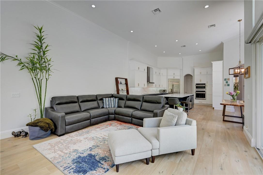 Heron Bay Northwest 167-1 - Residential