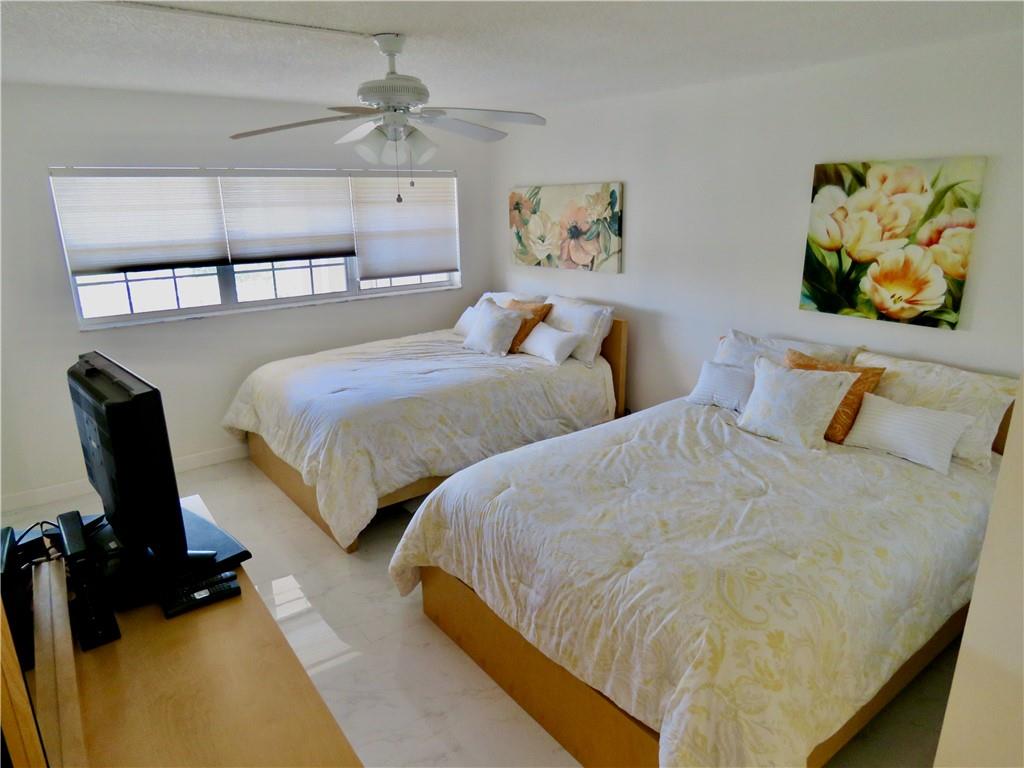 PALM AIRE COUNTRY CLUB - Residential