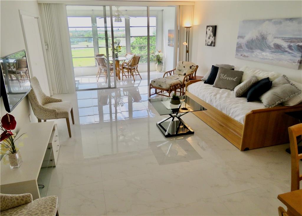 PALM AIRE COUNTRY CLUB - Residential