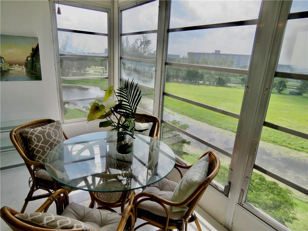 PALM AIRE COUNTRY CLUB - Residential