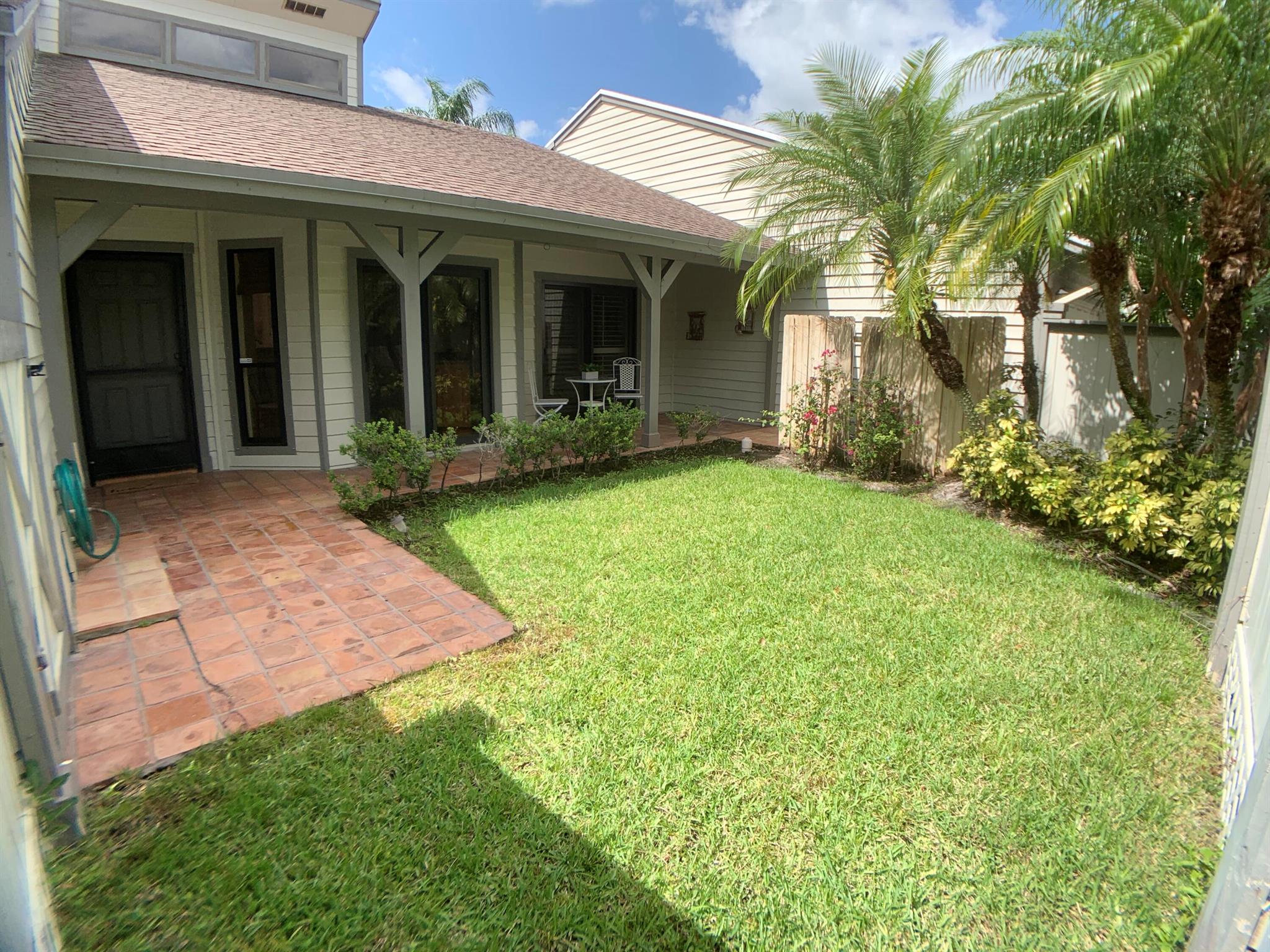 Properties 13348 Bedford Mews Court