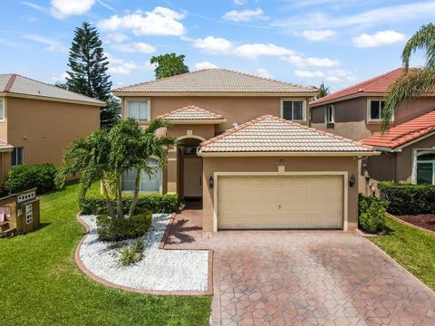 Single Family Residence in Coconut Creek FL 3775 Pebblebrook Ct.jpg