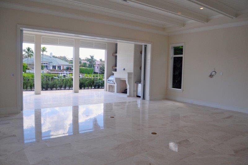 ADMIRALS COVE - Residential