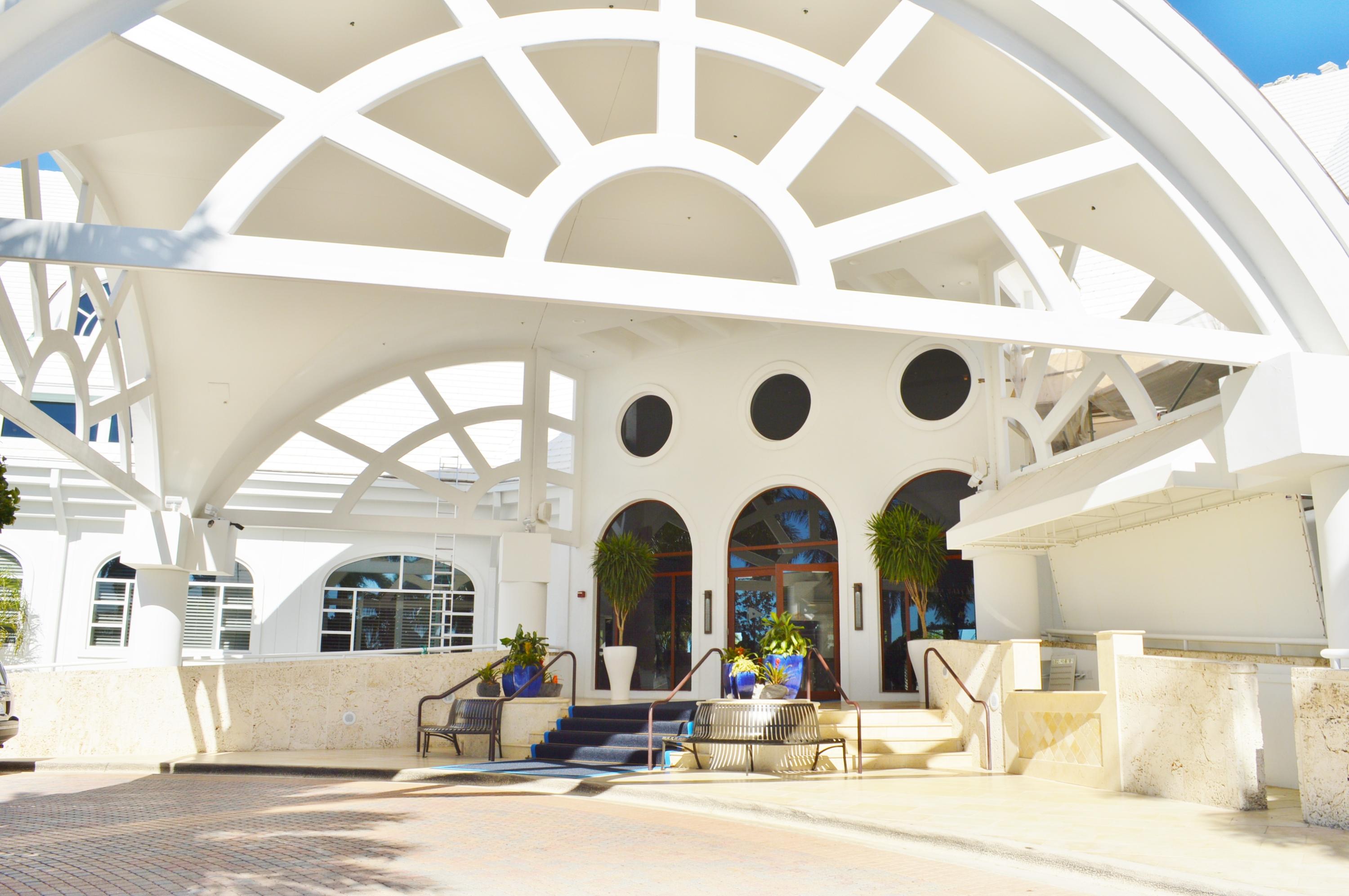 ADMIRALS COVE - Residential