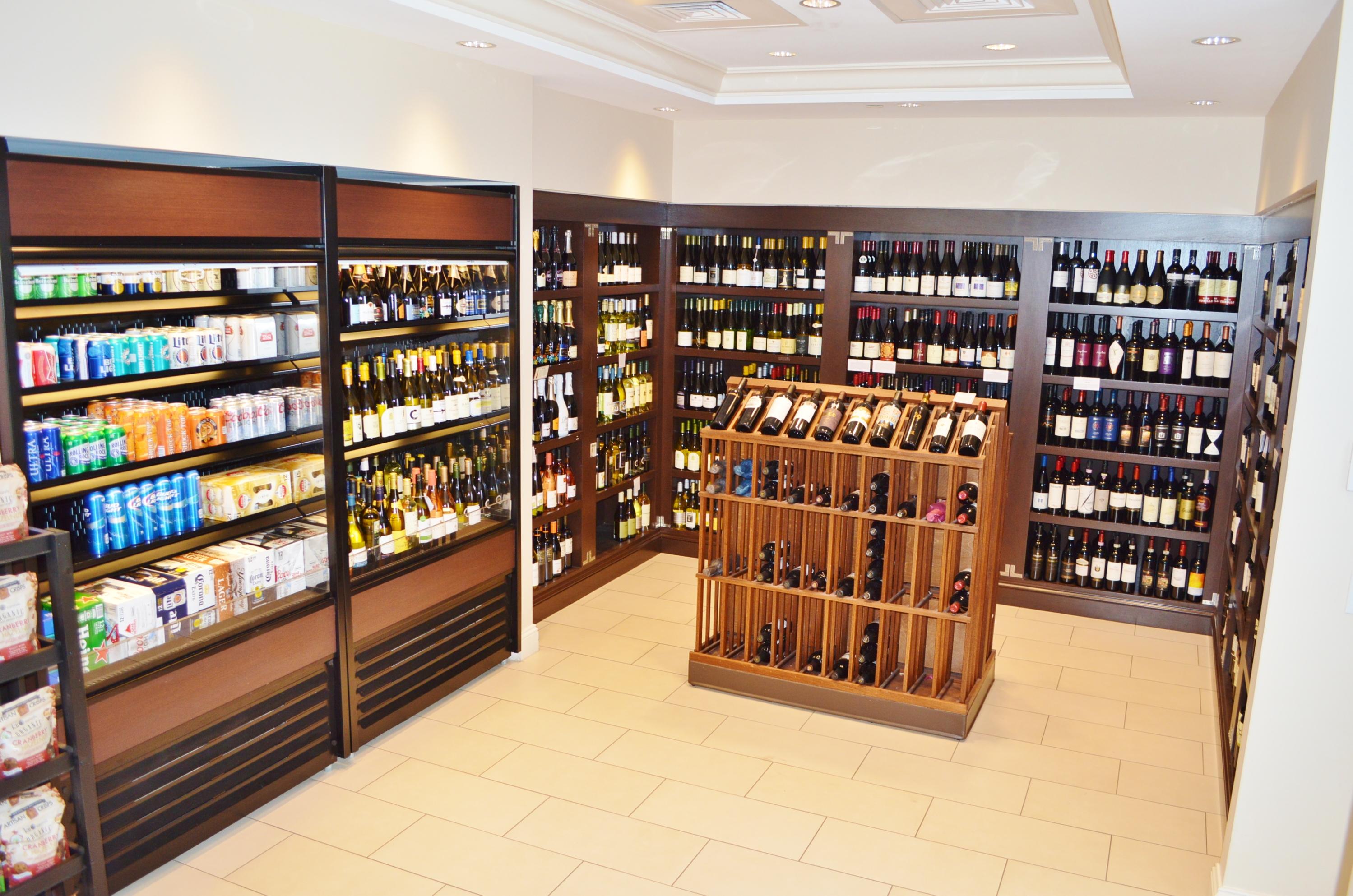 ADMIRALS COVE - Residential