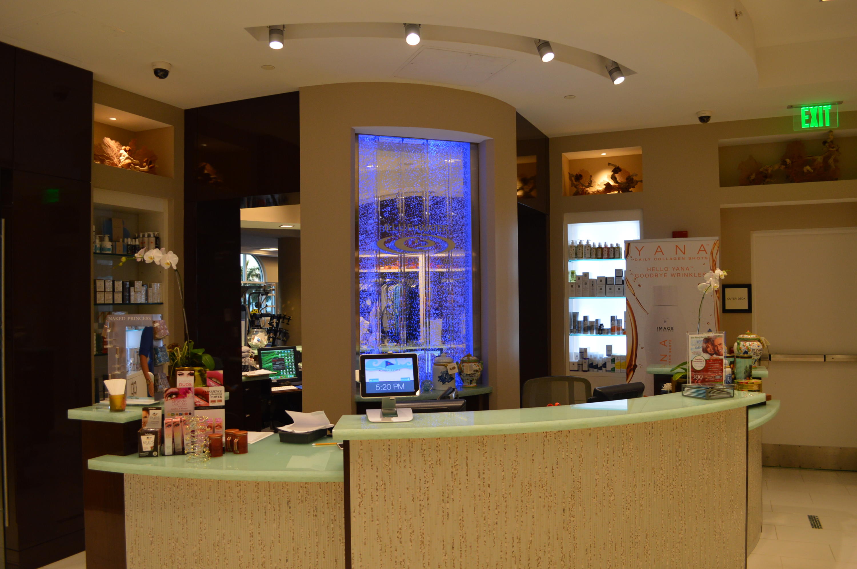 ADMIRALS COVE - Residential