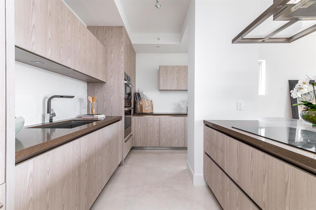 Tower 155 - Residential