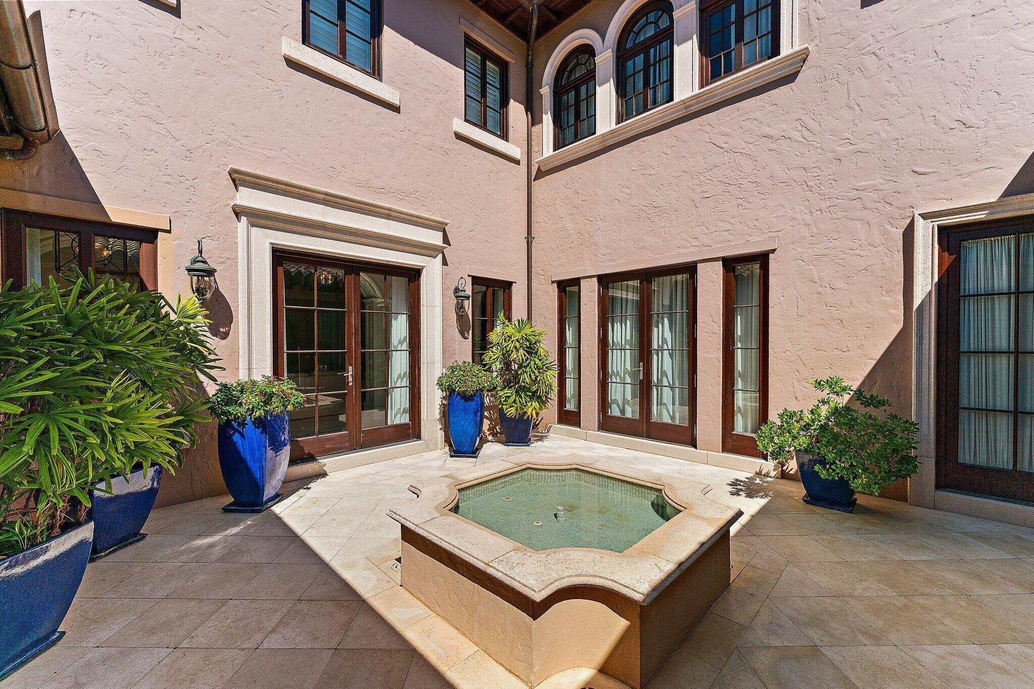 BEARS CLUB GOLF VILLAS CO - Residential