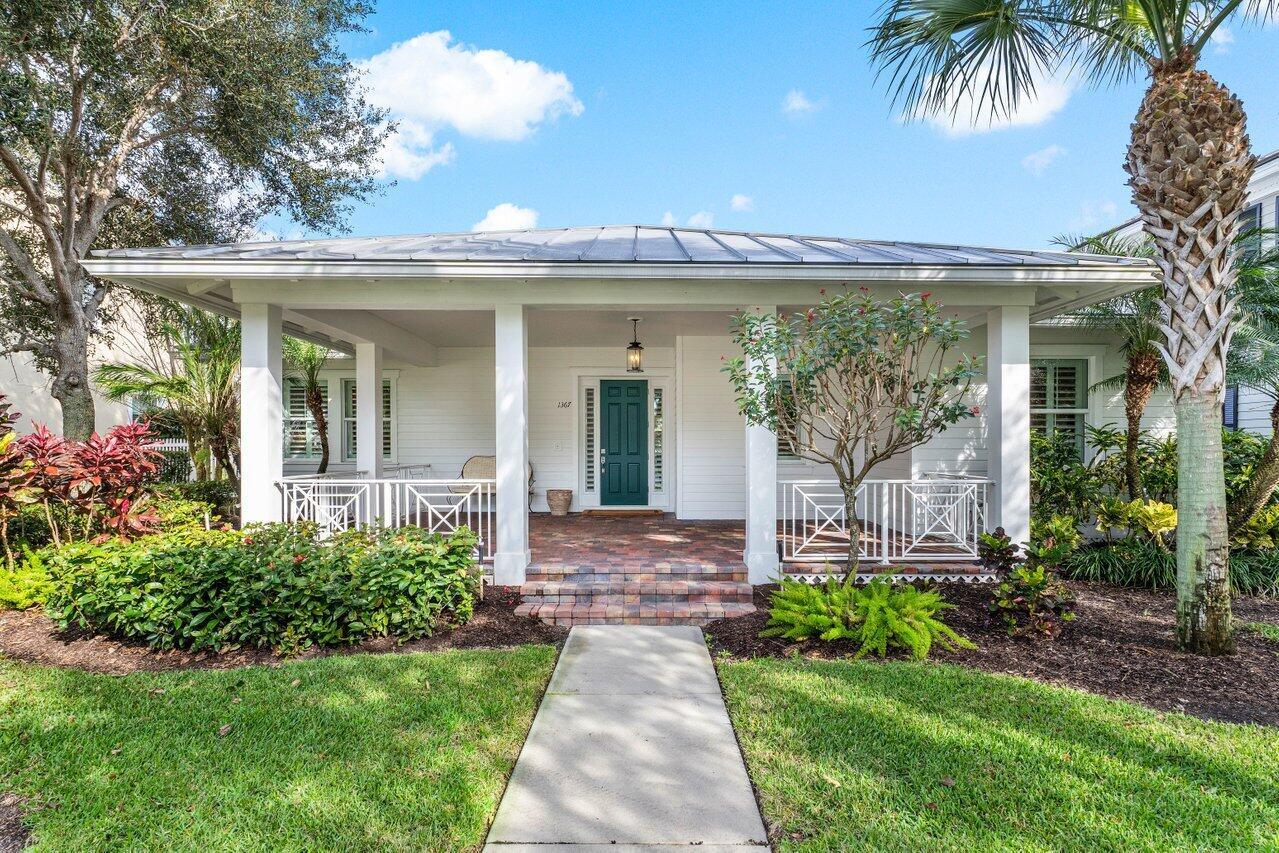1367 Dakota Drive